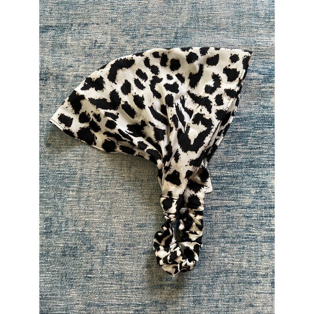 Ann Taylor Black and White Leopard Print Headscarf